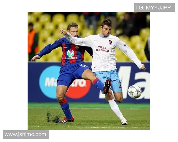 足球明星裸体艺术展现运动之美与人性魅力的完美结合 足球明星裸体艺术展现运动之美与人性魅力的完美结合